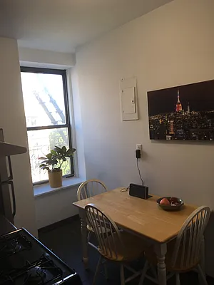 Rented by Aimee Grodanz, LREB | media 15