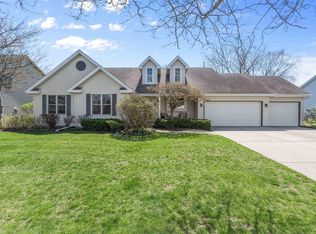 3810 Woodstone Dr, Madison, WI 53719