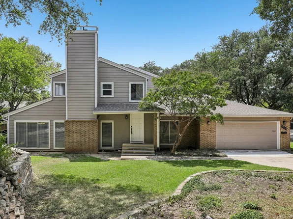 2712 Meadowstone Ct, Carrollton, TX 75006