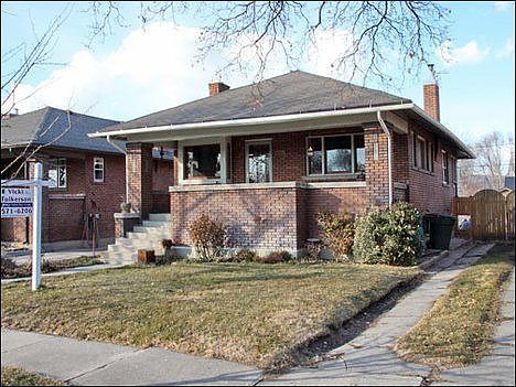 1st image of 657 Ramona Ave