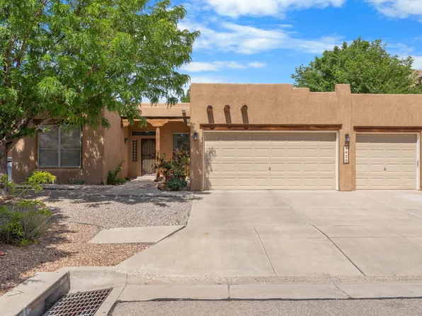 7428 Via Desierto NE, Albuquerque, NM 87113