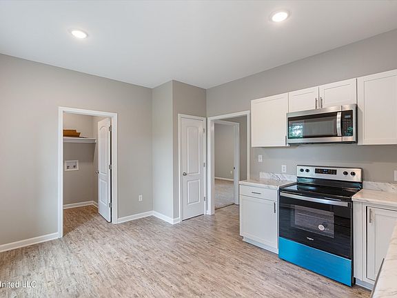 4th image of 107 Gardenview Dr