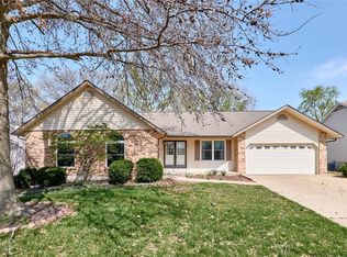 4662 Peggyann Dr, Saint Charles, MO