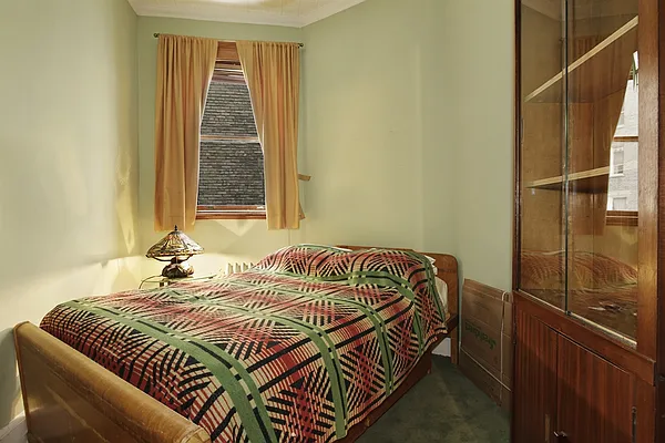 Sold by Corcoran | media 4