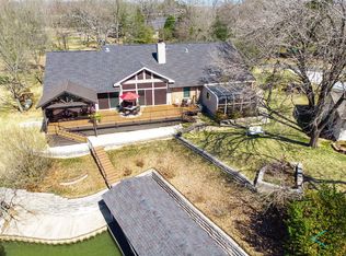 340 Enchanted Dr, Enchanted Oaks, TX 75156