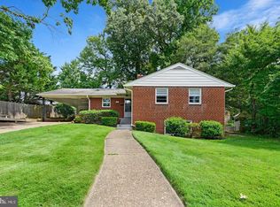 3613 N Kensington St, Arlington, VA 22207
