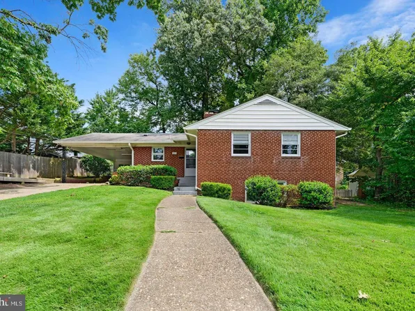 3613 N Kensington St, Arlington, VA 22207
