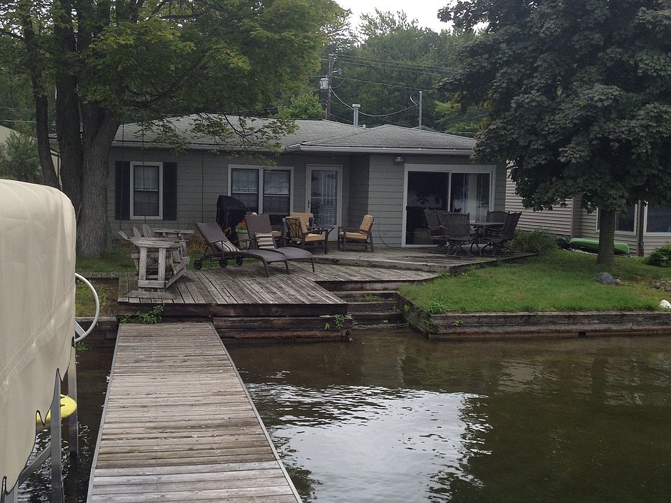 1st image of 1970 Parker Dr