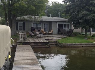 1970 Parker Dr, Wayland, MI 49348