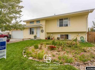 2310 Mandan Trl, Bar Nunn, WY 82601