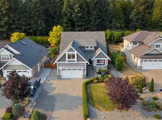 875 Pratt Rd, Mill Bay, BC V8H 1H6