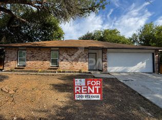 5826 Lake Wind St, San Antonio, TX 78222