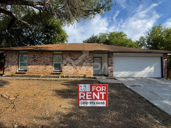 5826 Lake Wind St, San Antonio, TX 78222