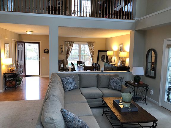 Entry way and Dining Room