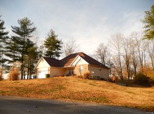 101 E Fireside Ct, Anna, IL 62906