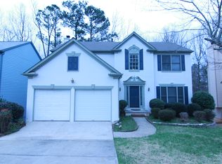 10945 Glenbarr Dr, Johns Creek, GA 30097