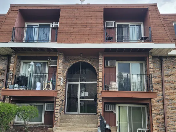 580 Mesa Dr APT 201, Hoffman Estates, IL 60169