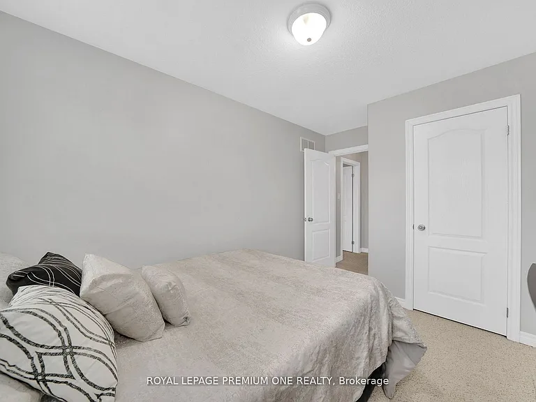 31 Stevenson St — Photo 28