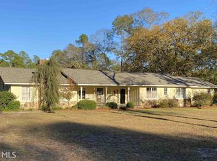 225 Rosedale Cir, Swainsboro, GA 30401