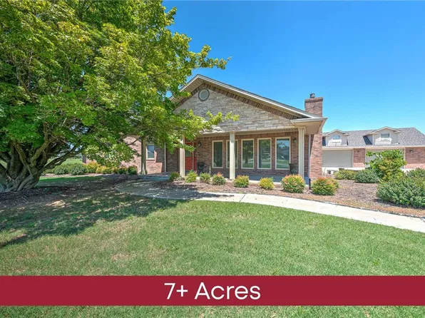 1325 Little Flock Dr, Rogers, AR 72756