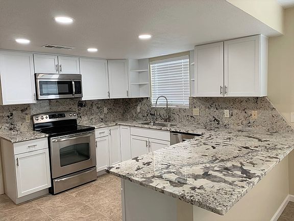 3rd image of 4701 Dentcrest Dr APT A