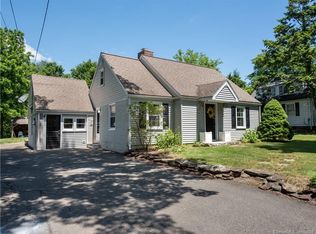 269 South Rd, Farmington, CT 06032