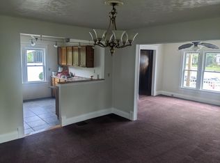 5654 Broadway St #1, Lancaster, NY 14086