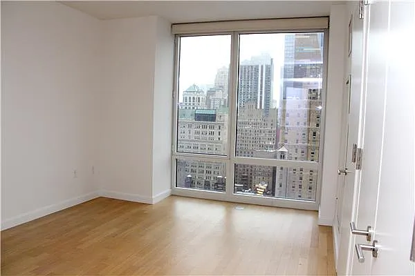 Rented by Level Group | media 4