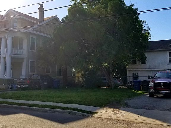 2nd image of 651 W Elmira St
