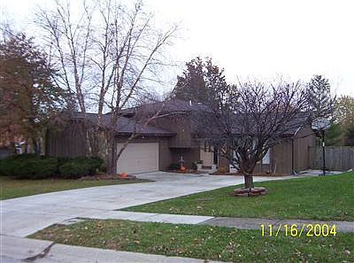 1st image of 5874 Highwood Dr