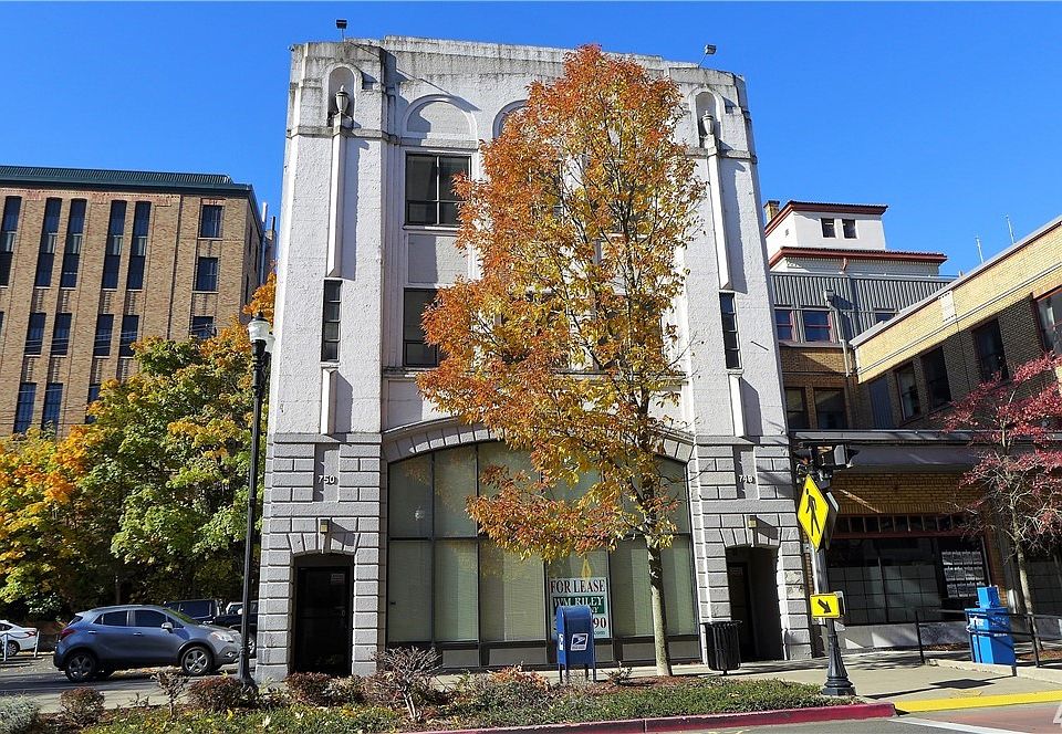 1st image of 750 Market St
