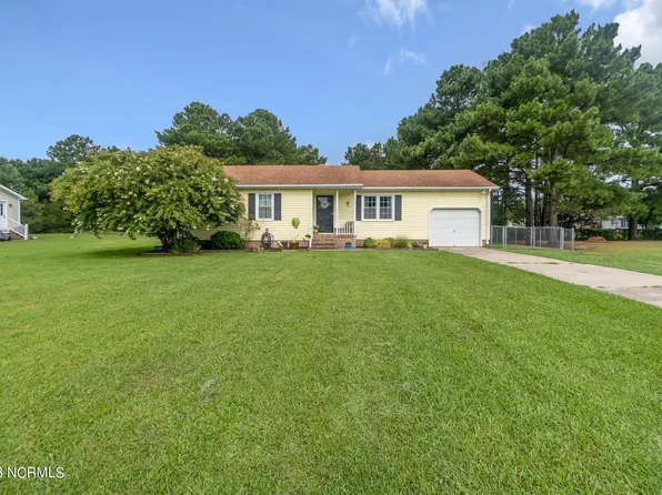 127 Lee Circle, Elizabeth City, NC 27909