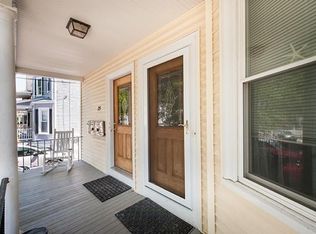 25 Wisteria St #3, Salem, MA 01970