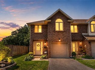502 Barton St #27, Hamilton, ON L8E 5B5
