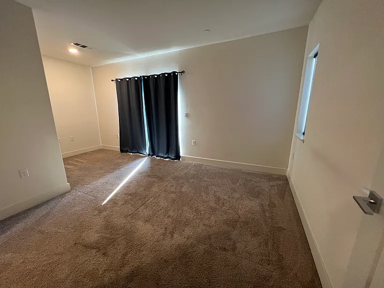 8567 Leeward Way — Photo 11