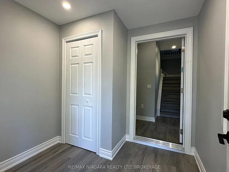 27 Water St #B — Photo 3
