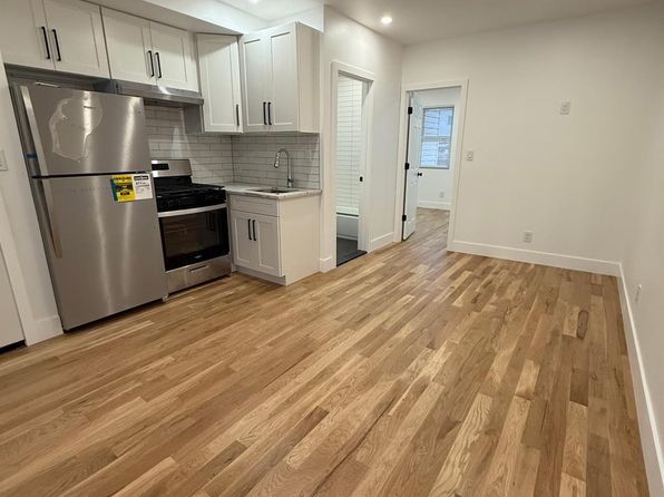 (undisclosed Address)