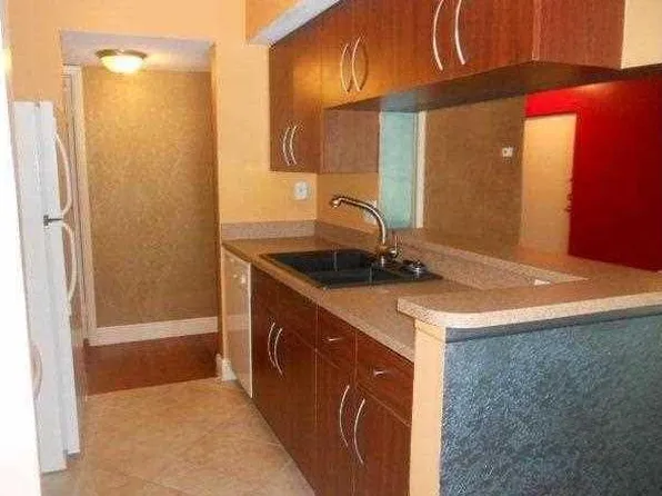 5672 Rock Island Rd, Fort Lauderdale, FL