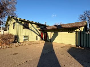 3014 S Phillips Ave, Sioux Falls, SD 57105