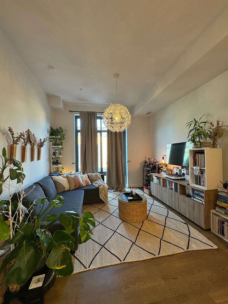 Building Photo - 525 Water St SW #411