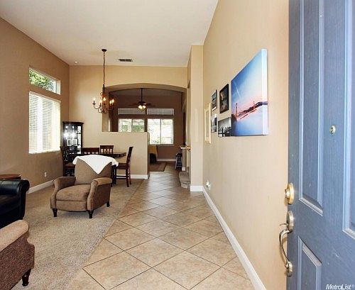 3rd image of 3103 Tintorera Way