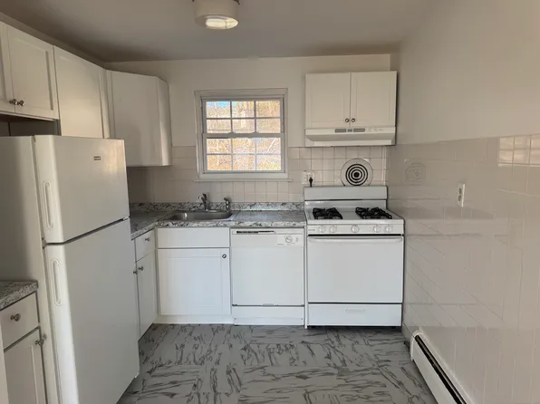 77 Sigwin Drive #77, Wallingford, CT 06492