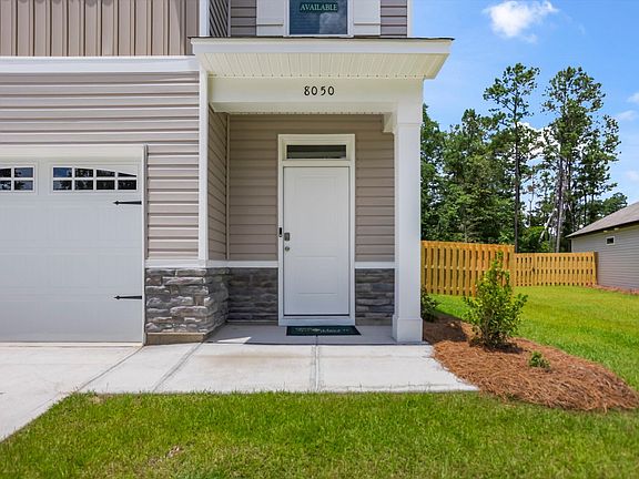 3rd image of 8050 Smooth Whiskey Cir