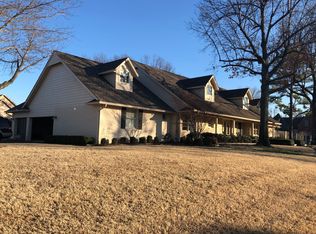 10705 S Lakewood Ave, Tulsa, OK 74137