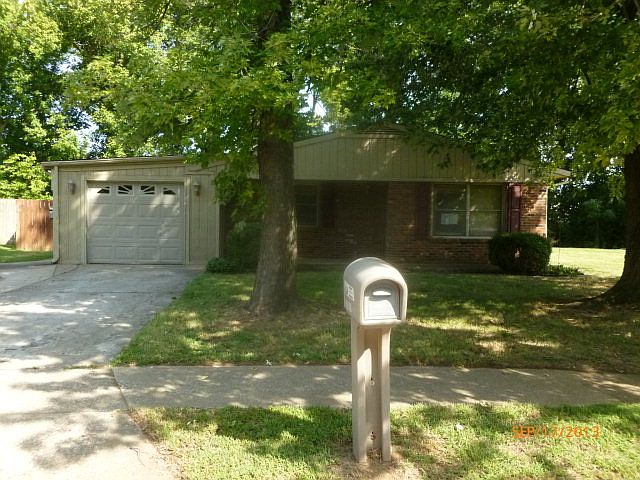 1st image of 2909 Yosemite Dr