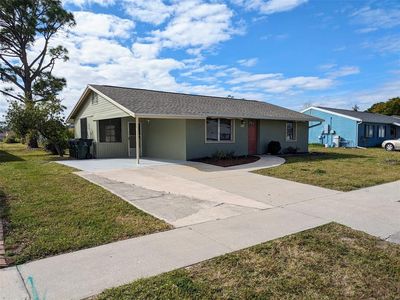 8107 N Alam Ave, North Pt, FL, 34287