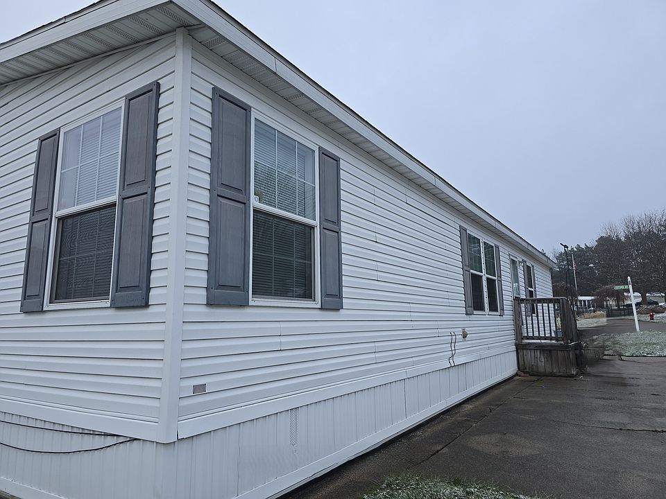 1st image of 16430 Park Lake Rd #97-097