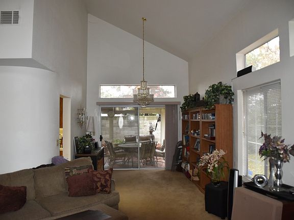 3rd image of 5807 Pebble Creek Dr