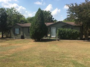 343 Calder Rd, Dale, TX 78616