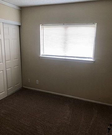 5th image of 10010 Birch Field Dr